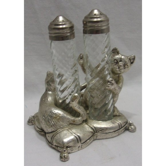 VTG Arthur Court Silver Plated Kitty Cats Kittens Playing Salt & Pepper Shakers - Picture 1 of 8